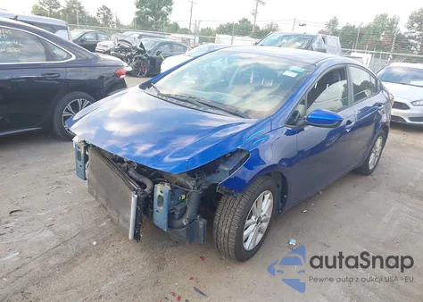2017 Kia Forte S z USA, uszkodzony, nr VIN 3KPFL4A72HE108921